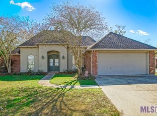 26962 Regency Park Dr, Denham Springs, LA 70726