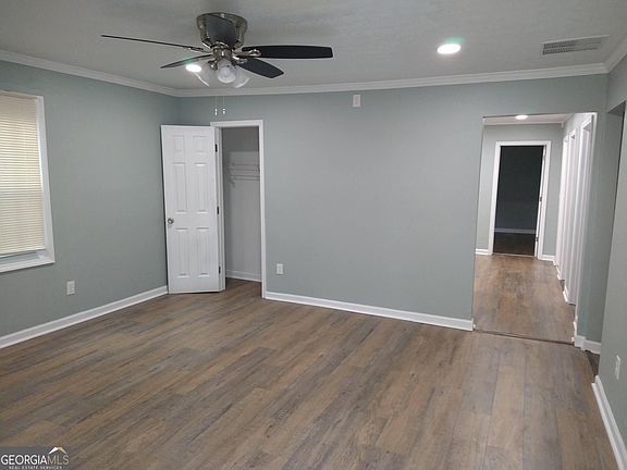 2nd image of 238 Spring St