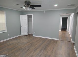 238 Spring St, Griffin, GA 30223