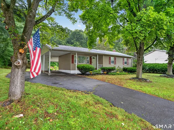 34 Columbia Road, Enfield, CT 06082
