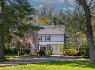 93 Wilmot Rd, New Rochelle, NY 10804