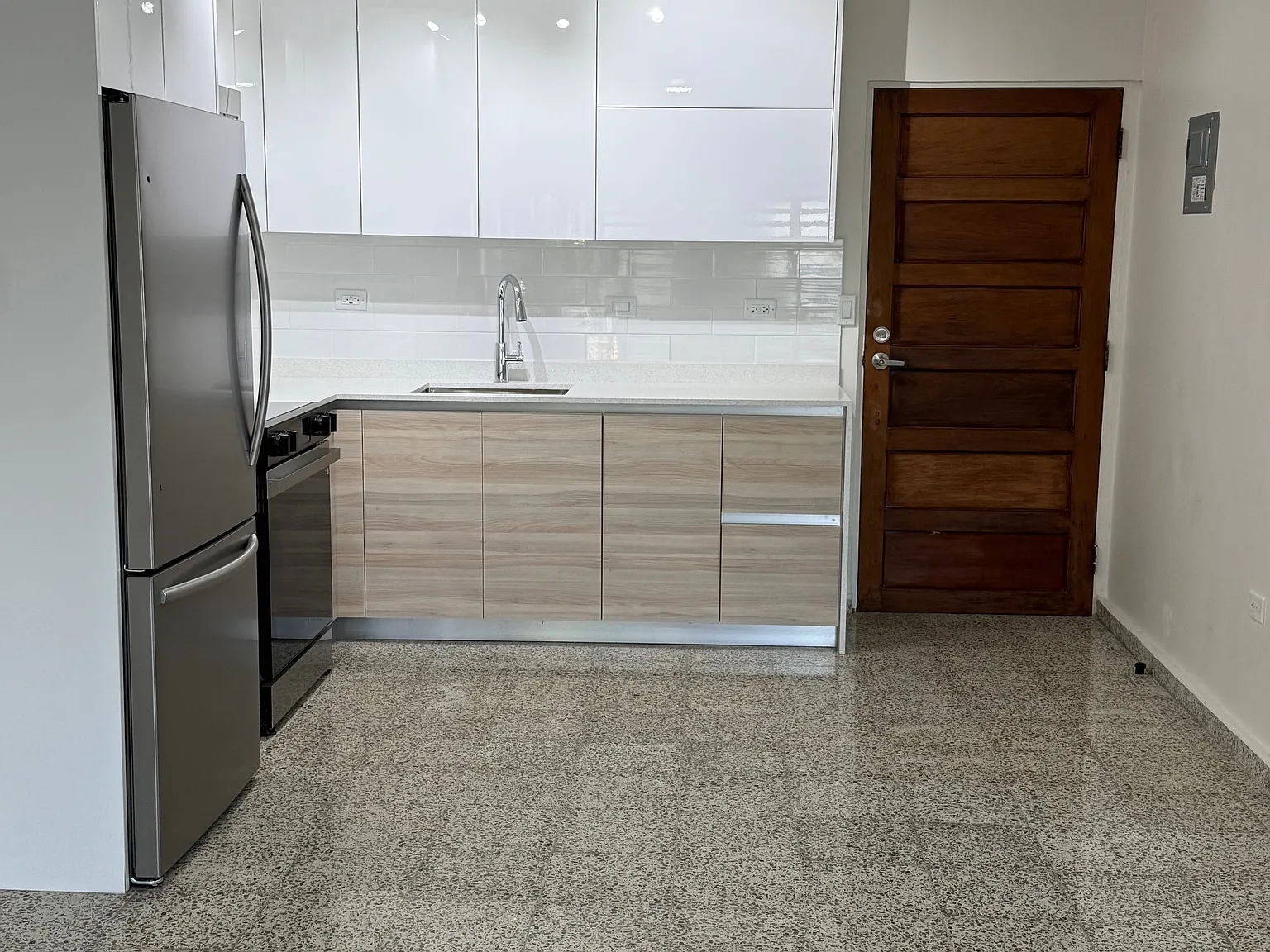 2 bed, $1,795 — Photo 1