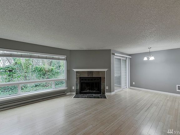 5th image of 23911 12th Pl S APT 2407