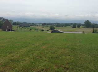 W Hawthorne Ct, Greeneville, TN 37745