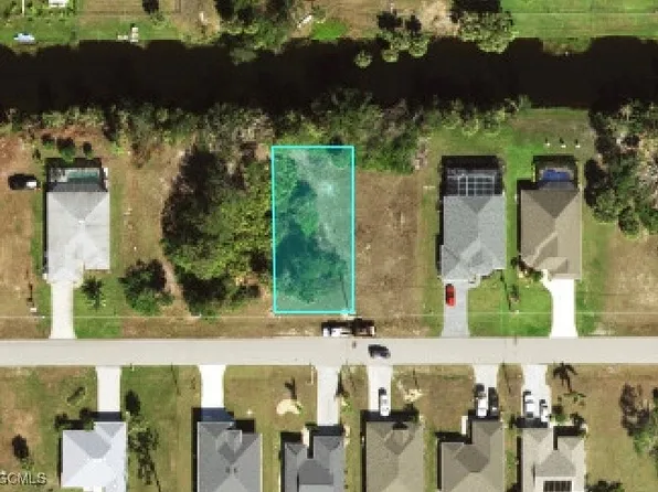 130 Albatross Rd, Rotonda West, FL 33947