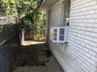 404 James St #A, Houston, TX 77009