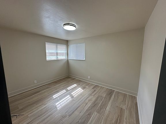 4th image of 8721 Harold Dr