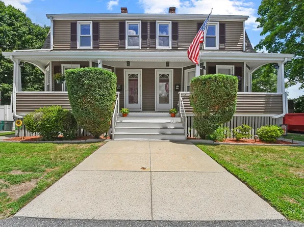 384-386 Hawes St, New Bedford, MA 02745