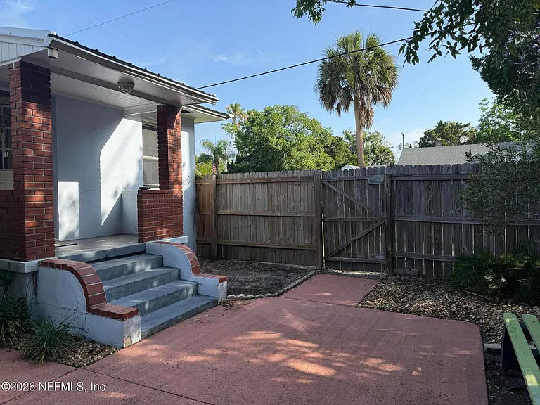 301 Flagler Blvd — Photo 5