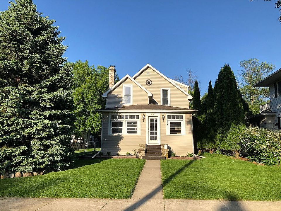 1st image of 907 N Jefferson Ave