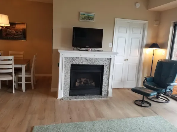 19375 Cypress Ridge Ter, Leesburg, VA 20176