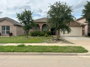 1726 Twin Hills Way, Princeton, TX 75407