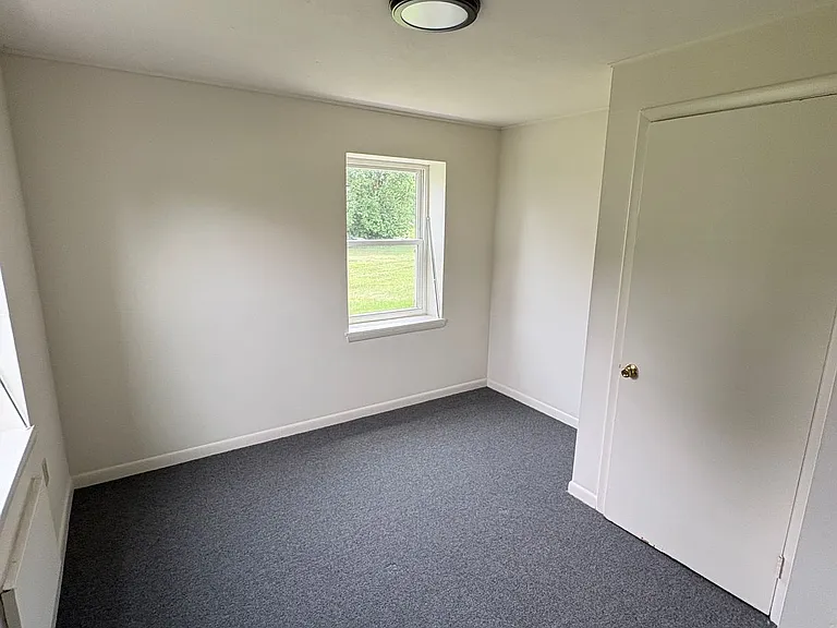 Charlotte Place Apartments — Photo 26