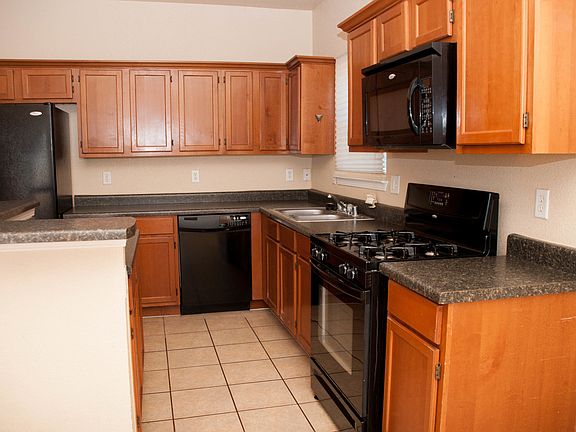 3rd image of 7381 Mesquite Flor Dr