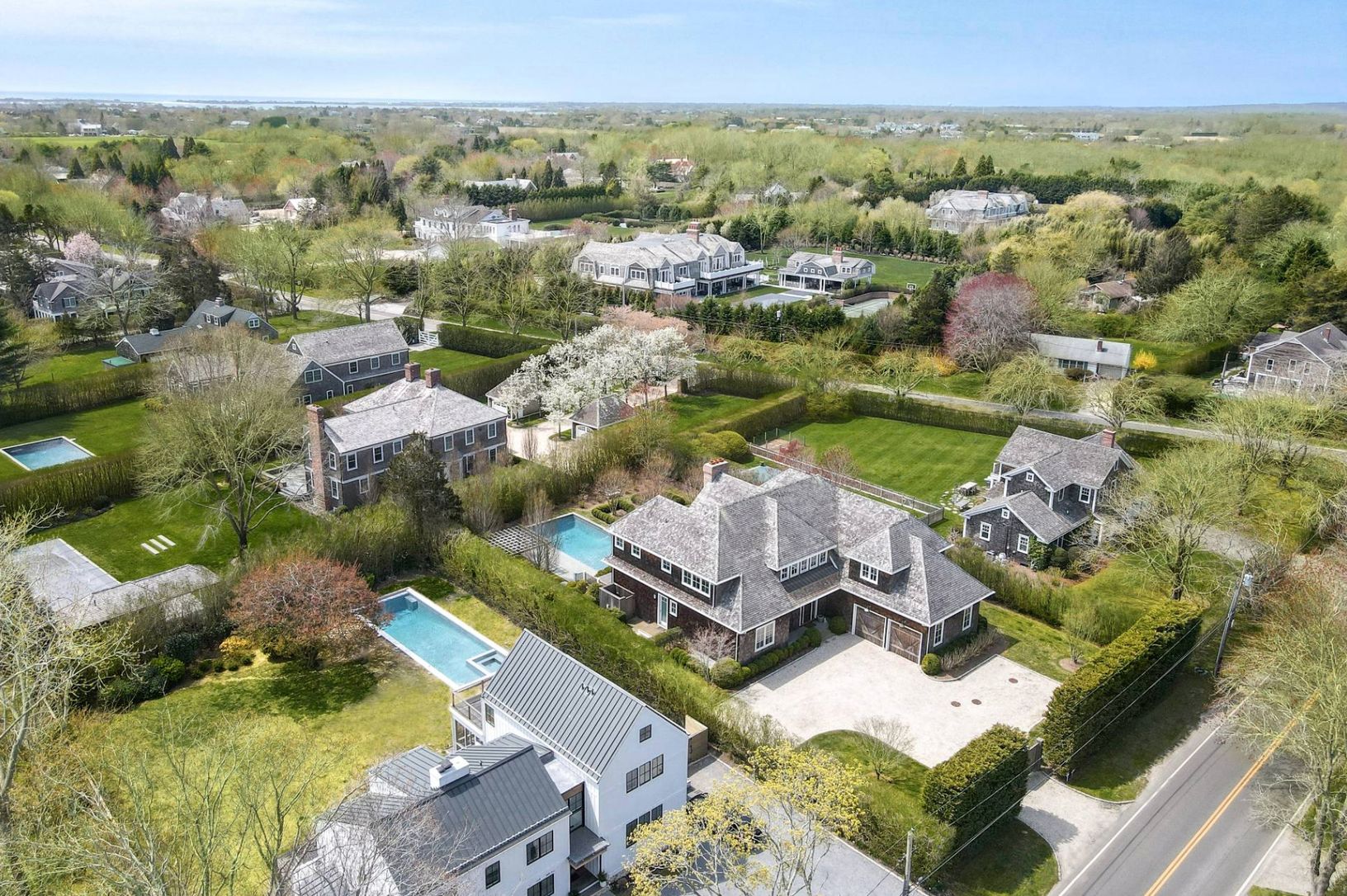 135 Hildreth Ln in Bridgehampton Out East