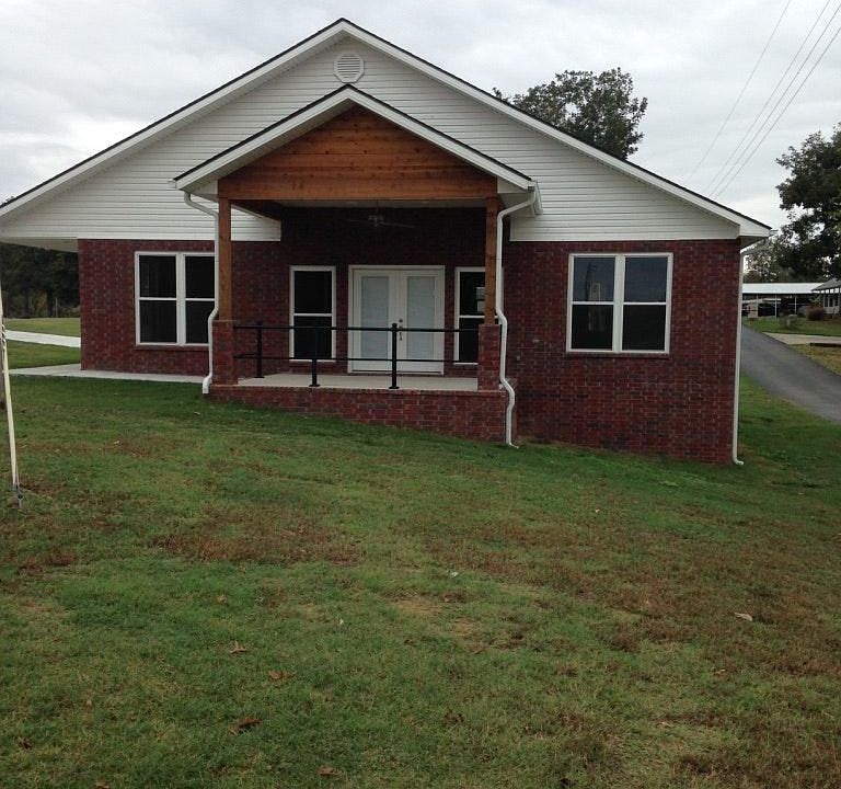 1st image of 101 Grandview Dr