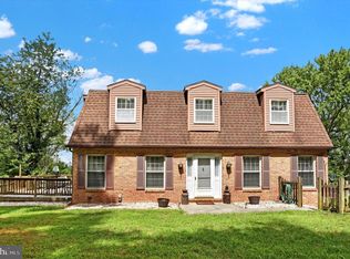 410 Evergreen Rd, New Cumberland, PA 17070