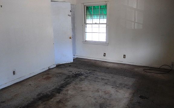 3rd image of 6800 Walrond Ave