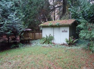 8145 Lopez Dr, Clinton, WA 98236