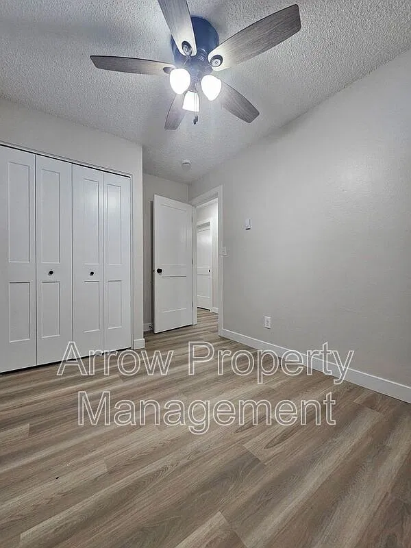2 bed, 1.0 bath, $790 — Photo 4