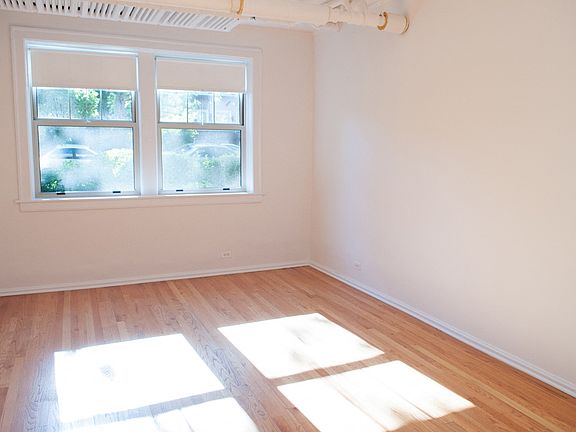 4th image of 4151-57 W Cullom Ave #913408