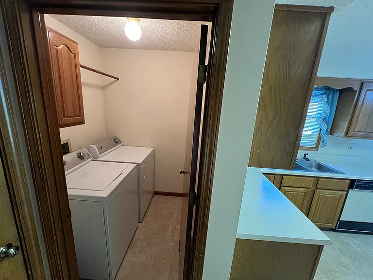 2812 SW Stutley Rd — Photo 14