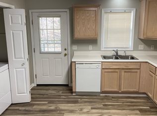 102 Rivers Edge Rd, Asheville, NC 28805