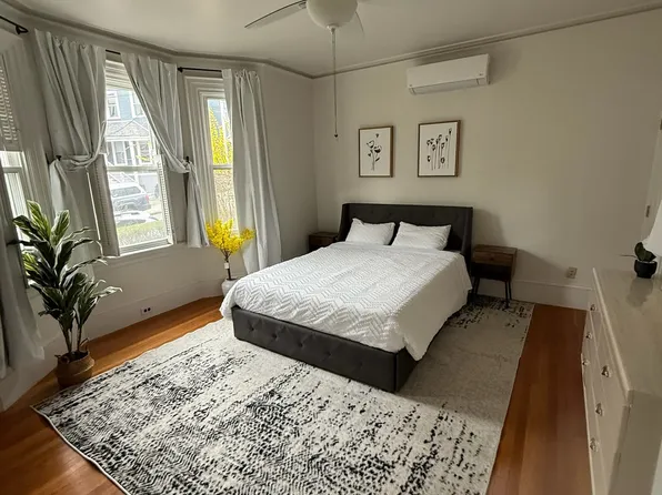 (undisclosed Address), Jamaica Plain, MA 02130