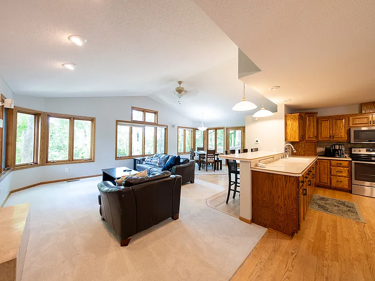 3521 Widgeon Way — Photo 4