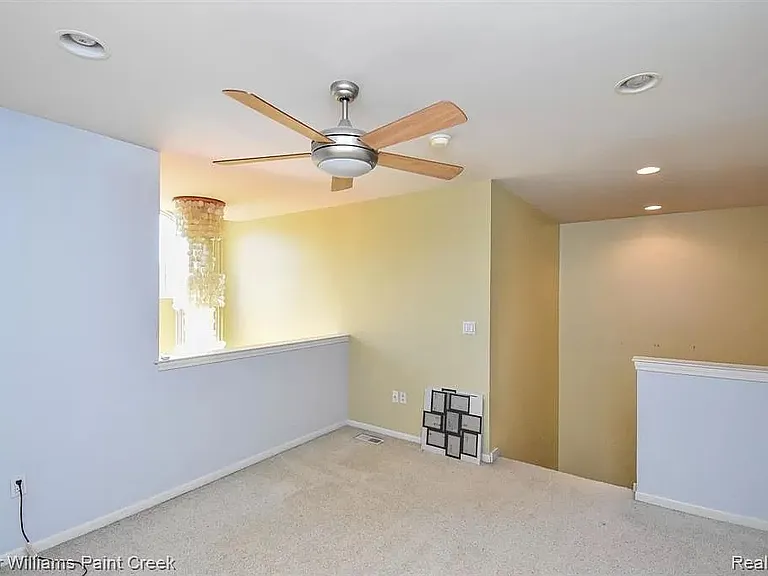 Landing area upstairs View