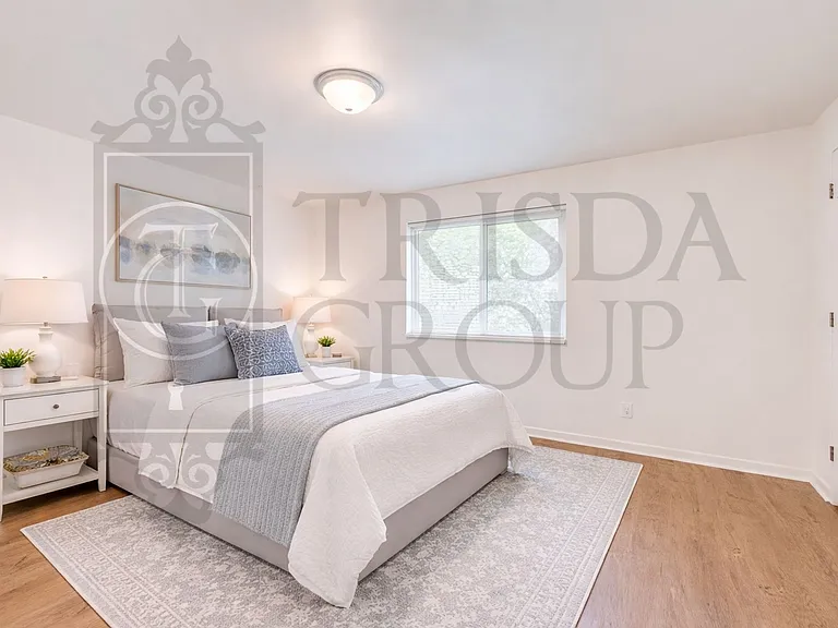 610 Broadhead Ave #C — Photo 16