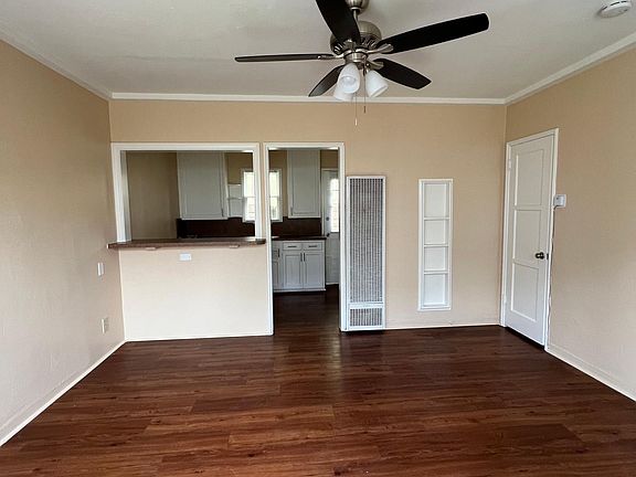 3rd image of 112 Bennett Ave #3