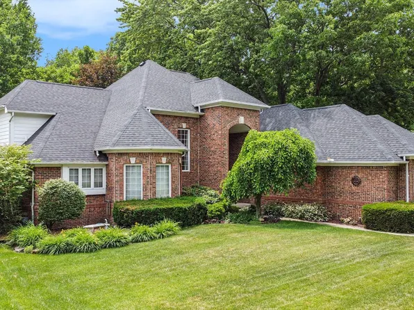 3276 Nickelby Dr, Shelby Township, MI 48316