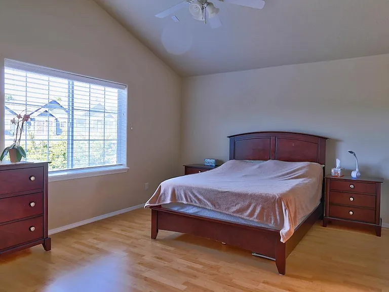 3003 NW Morning Glory Dr — Photo 8