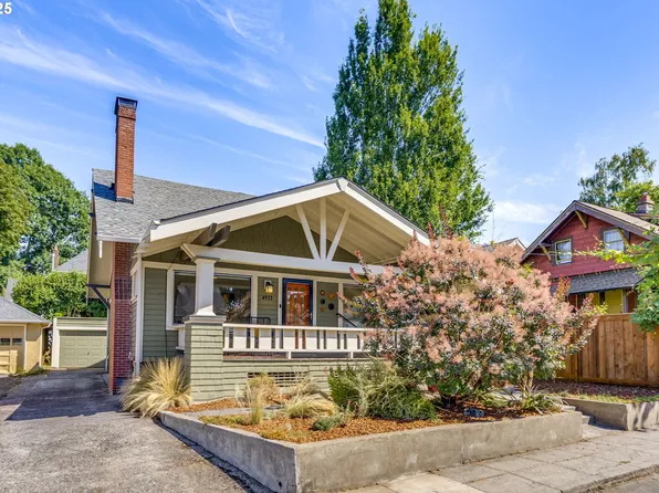 4933 SE Taylor Ct, Portland, OR 97215