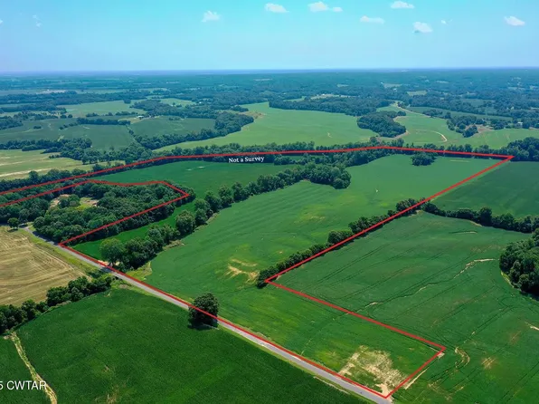 839 W Old State Line Rd, Union City, TN 38261