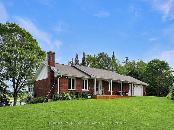 2nd image of 1187 Woods Rd