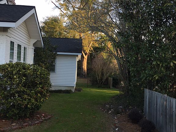 4th image of 817 Cleveland Ave