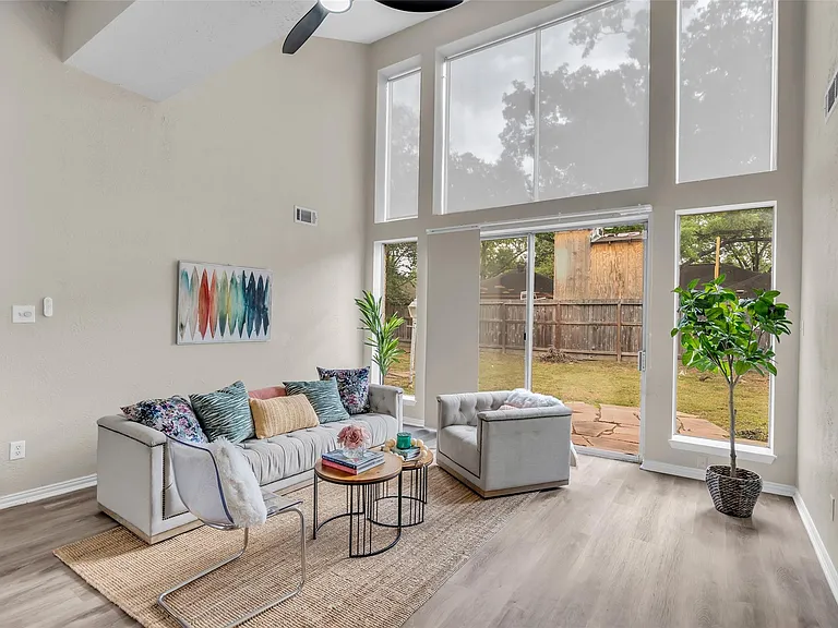8206 Debbie Gay Dr — Photo 11