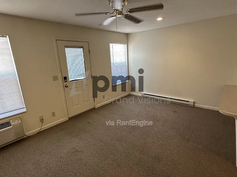 1308 Arthur Ave #8 — Photo 17