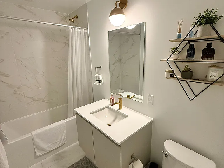 395 Dundas St W #LPH03 — Photo 7
