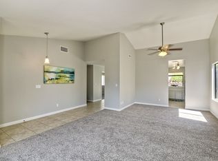 4857 Meadowbrook Dr, Oceanside, CA 92056