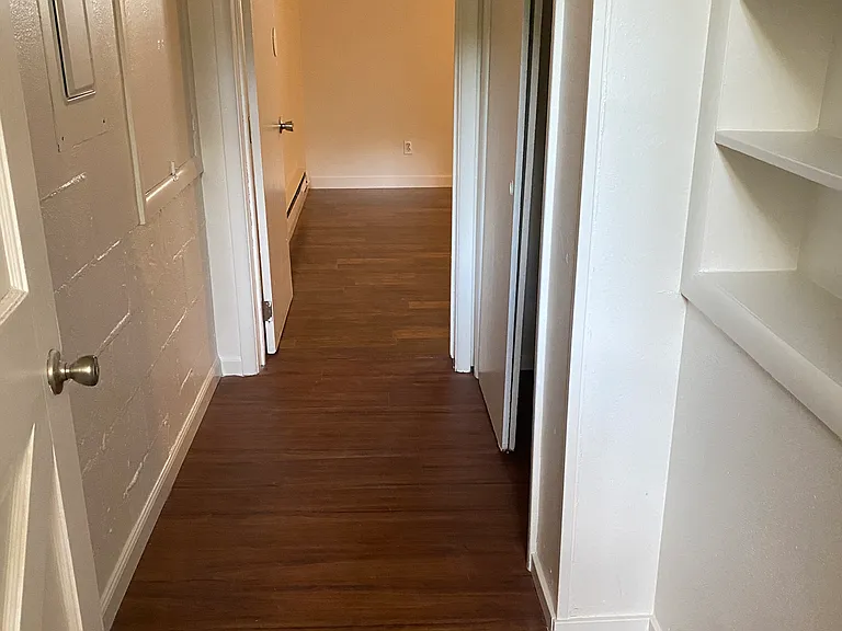 305 George Washington Way #1/2 — Photo 8