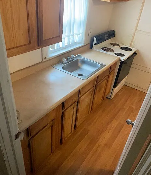 7635 Evergreen Ave — Photo 11