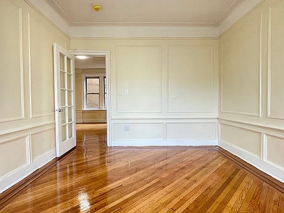 5th image of 5718 Fort Hamilton Pkwy APT D1