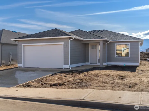 574 S Oasis Loop, East Wenatchee, WA 98802