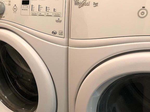 3rd image of 5582 Madrono Pl