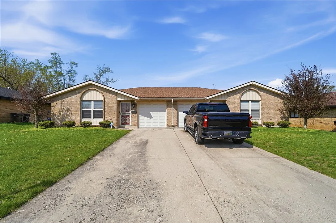 5361 Bessmer Dr photo 1