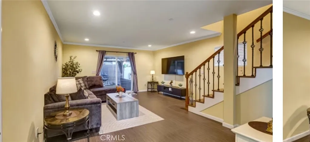 Building Photo - 523 Fischer St
