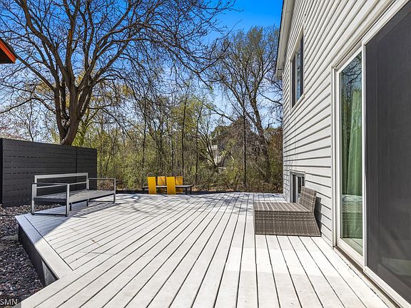 3rd image of 5535 Knoll Dr
